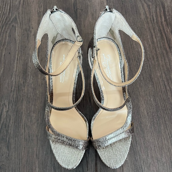 IMAGINE BY VINCE CAMUTO•SIZE 41•SILVER GRAYISH STRAPPED STILLETO’S - Picture 9 of 16